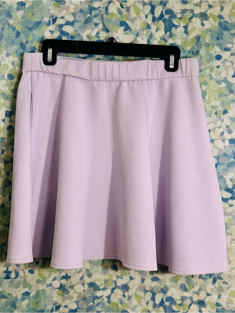 NWT Lavender Scuba Skater Skirt Pull On Fit & Flare Mini Skirt Size M - Picture 2 of 4